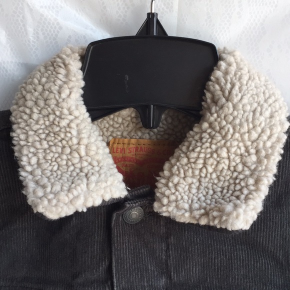 COPY - Levi’s black corduroy jacket - Picture 4 of 8